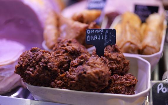 Onion bhaji close up