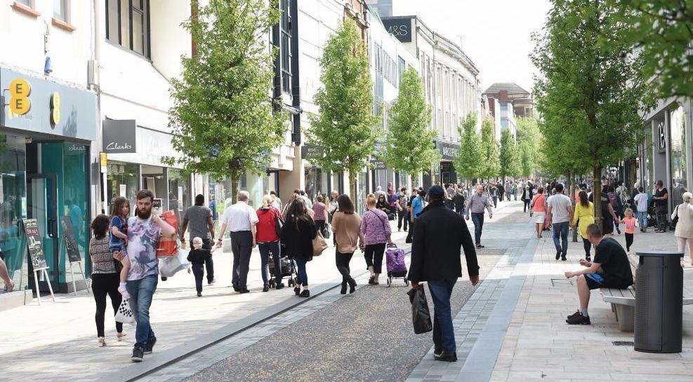 Fishergate high street and shoppers