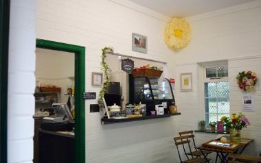 Rosemary on the Park cafe counter and indoor seating.