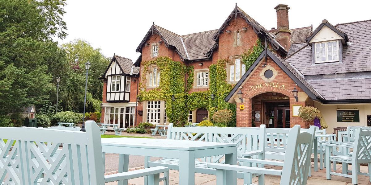 Front entrance to the Villa Wrea Green hotel.